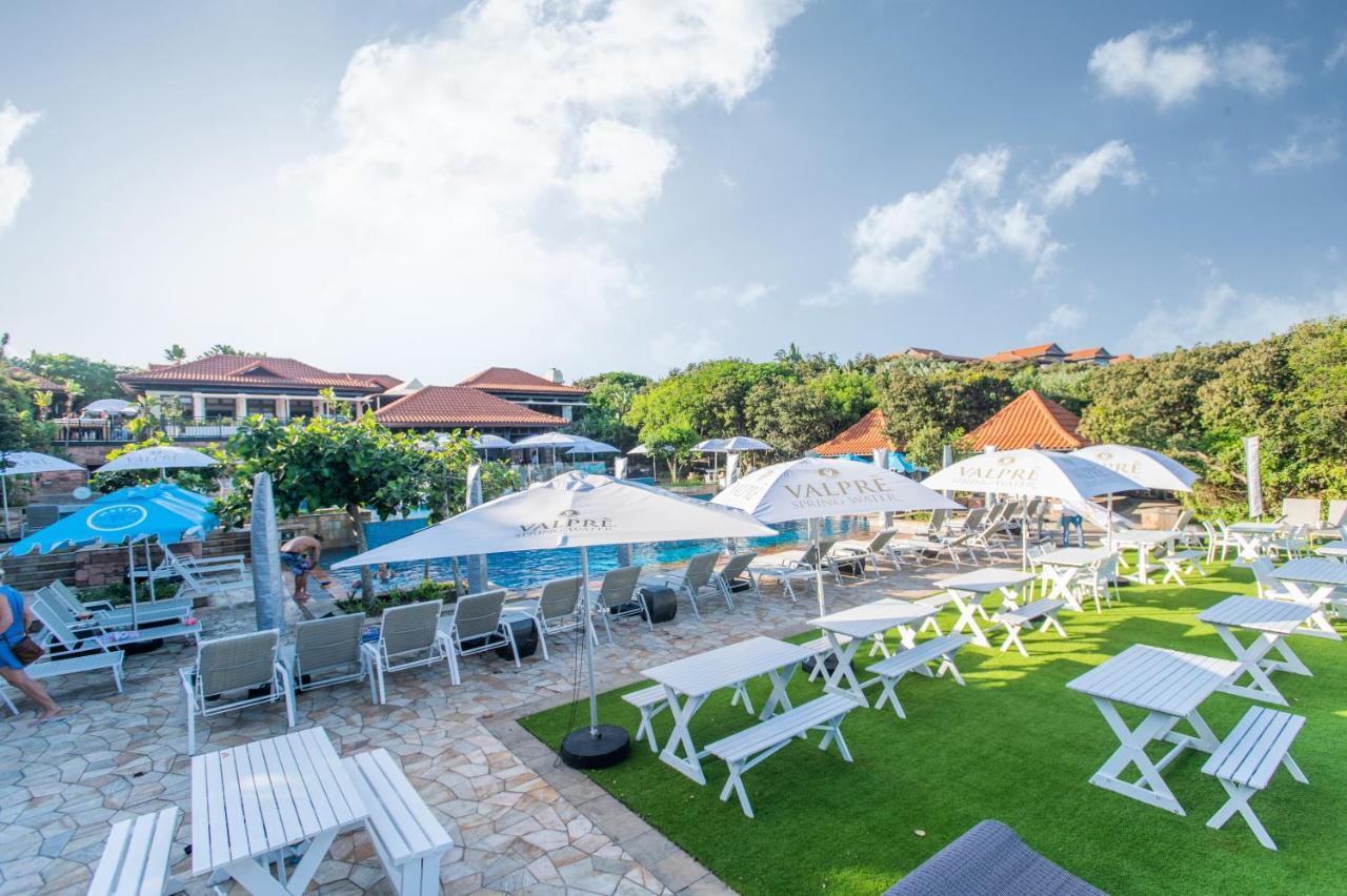 The Capital Zimbali Ballito Exterior foto The swimming pool at the resort