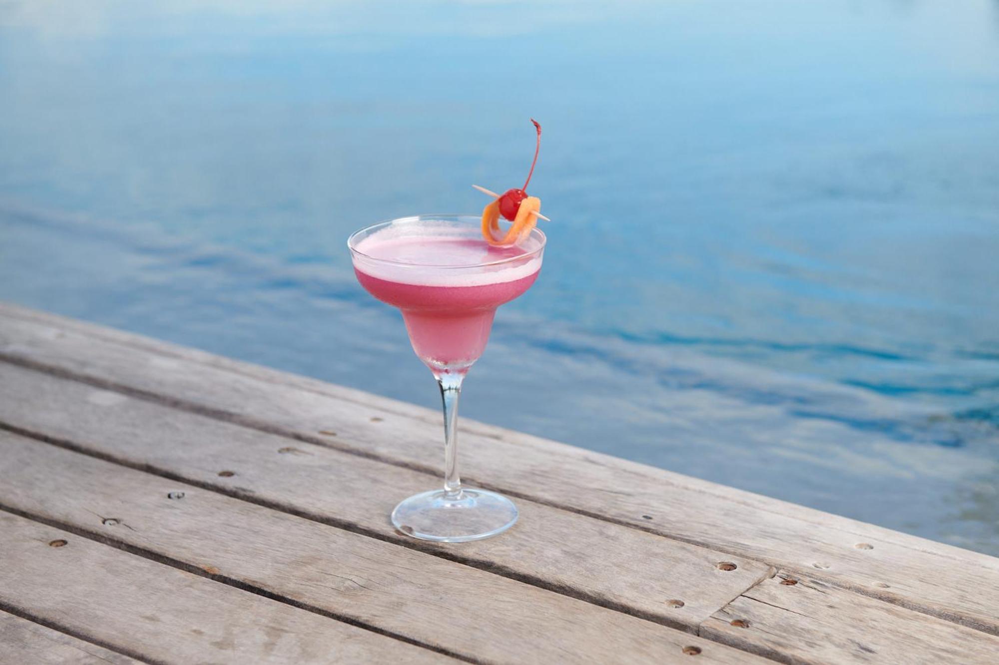 The Capital Zimbali Ballito Exterior foto A strawberry daiquiri